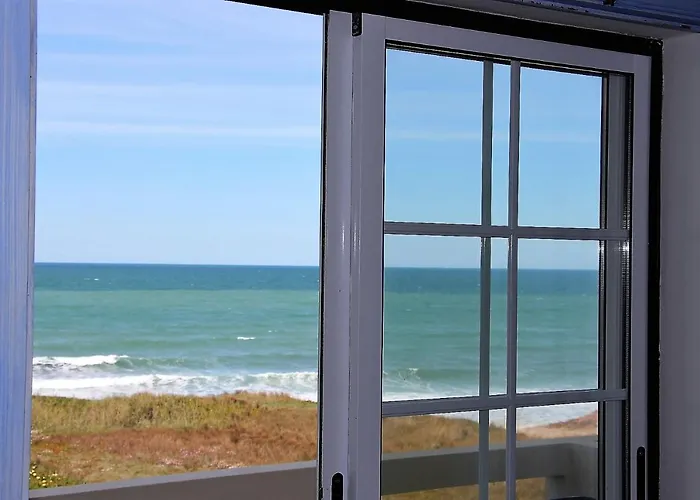 Baleal, By The Sea With Swimming Pool