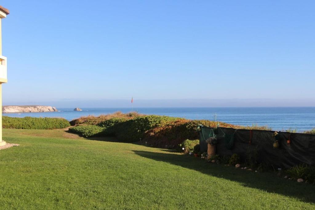 Baleal, By The Sea With Swimming Pool Apartment *