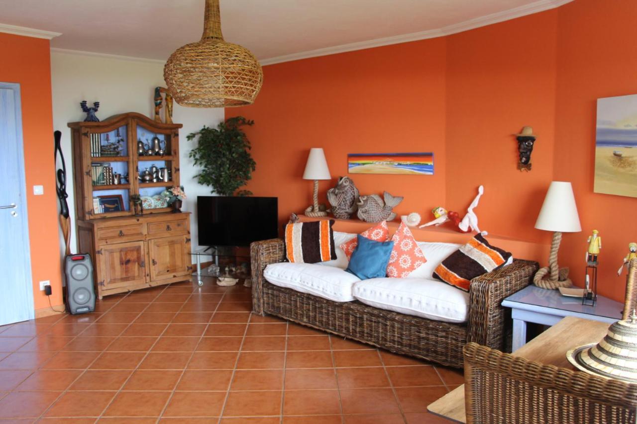 Apartment Baleal, By The Sea With Swimming Pool